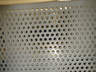 塑料板冲孔网图片2